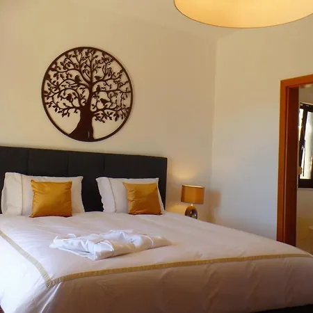 B&B Panoramic Paradise *