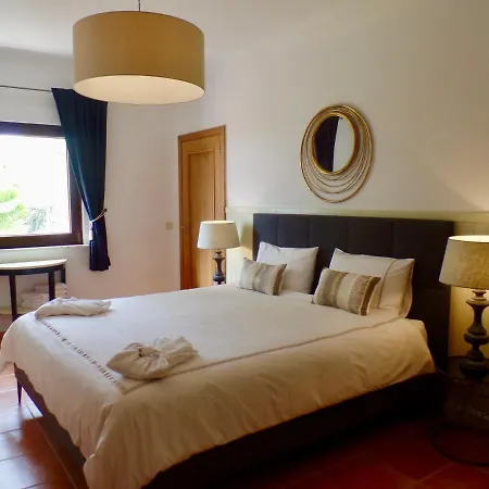 B&B Panoramic Paradise *